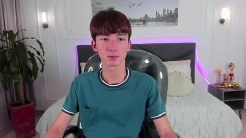 JAKE online show from June 19, 7:17 pm