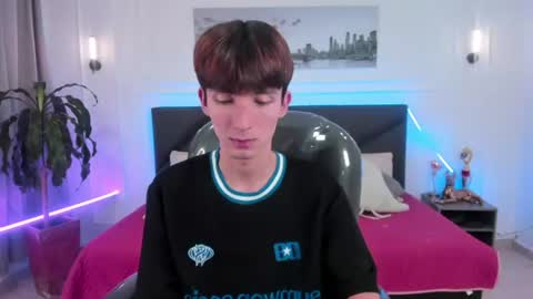 JAKE online show from July 8, 7:18 pm