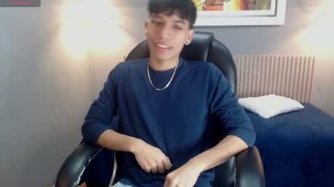 jake_falcon online show from July 19, 11:36 am