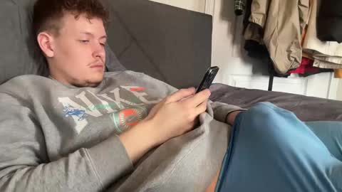 Snapshot of jake_jackson1 chatting on March 6, 6:48 pm jake_jackson1 online show from March 6, 6:48 pm