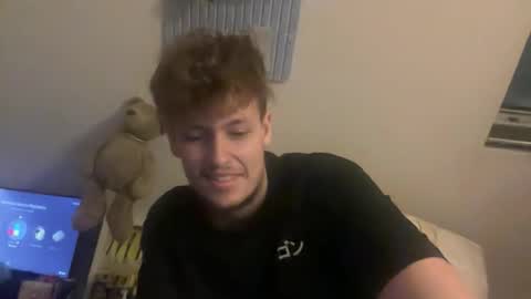 jake_jackson1 online show from December 4, 3:38 am