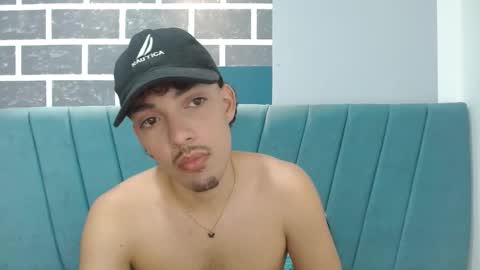 jake_laraxxx online show from September 16, 7:04 pm