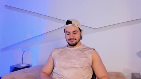 Snapshot of jake_muller1 chatting on February 7, 3:32 am Jake online show from February 7, 3:32 am