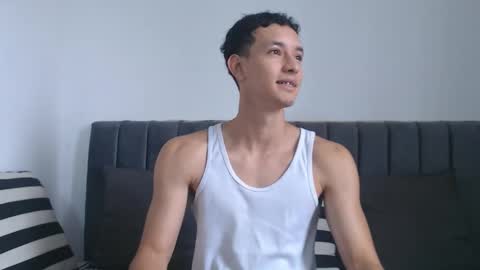 Hi guys im new 3 online show from February 13, 4:14 pm