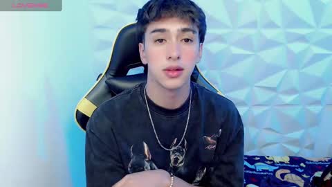 Snapshot of jake_tripp chatting on January 3, 6:33 am jake_tripp online show from January 3, 6:33 am