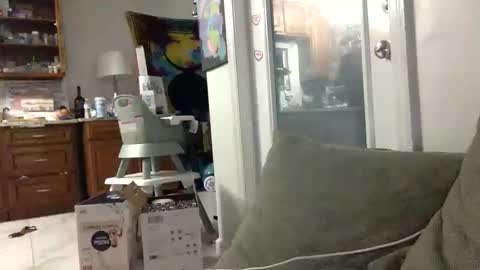 jakeandhissnakee online show from May 9, 12:05 am