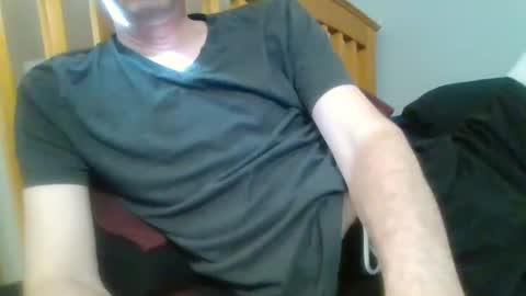 Snapshot of jakecambridge chatting on April 1, 3:42 pm Jake Cambridge online show from April 1, 3:42 pm