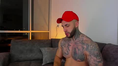 Snapshot of jakeortega chatting on February 11, 5:05 am Jake Orthega online show from February 11, 5:05 am