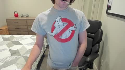 Snapshot of jakesnake442 chatting on February 15, 5:07 pm jakesnake442 online show from February 15, 5:07 pm