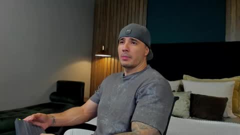 jakestone_1 online show from November 10, 1:04 am