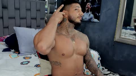my name is sebas If you come here dont hesitate to say hello Im a guy who really likes having conversations and having hot online show from April 29, 8:26 pm
