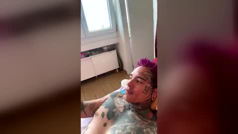 jaketyler333 online show from June 26, 10:08 am