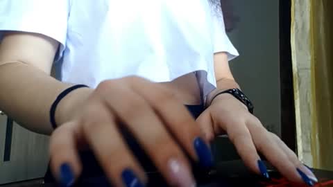 Lisa online show from September 21, 1:02 pm