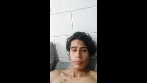 Snapshot of jaleja469905 chatting on January 31, 9:02 pm Jekka NaNo9698 online show from January 31, 9:02 pm