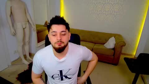 JalenPenn online show from March 29, 4:34 am