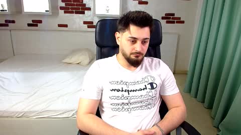 JalenPenn online show from April 2, 4:32 am