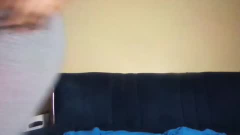 Snapshot of jalia12 chatting on March 17, 11:13 am jalia12 online show from March 17, 11:13 am