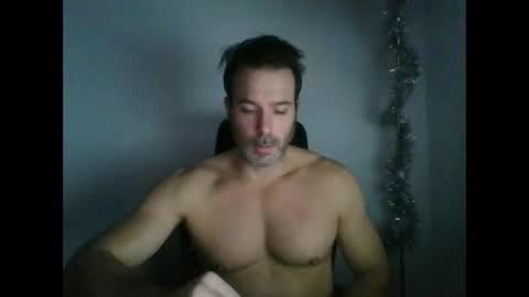 Snapshot of jam3s5959 chatting on January 5, 9:25 pm jam3s5959 online show from January 5, 9:25 pm