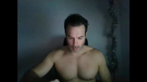 Snapshot of jam3s5959 chatting on January 17, 2:50 pm jam3s5959 online show from January 17, 2:50 pm