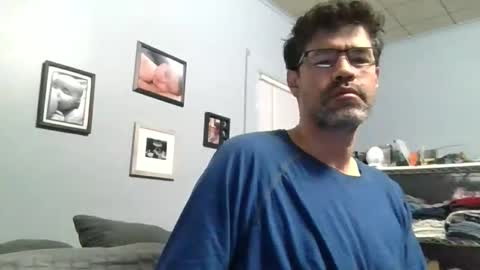 Snapshot of jam6290 chatting on December 20, 9:38 am Jam online show from December 20, 9:38 am