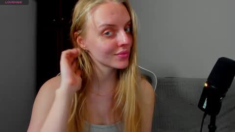 Sofia online show from May 18, 10:43 am
