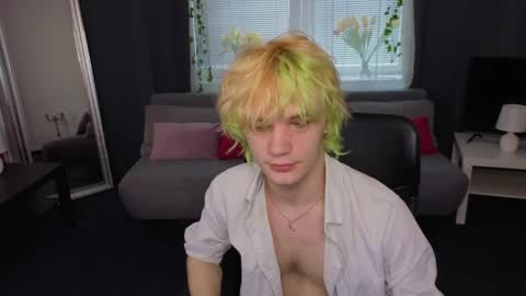 JameMiller online show from March 25, 7:25 am