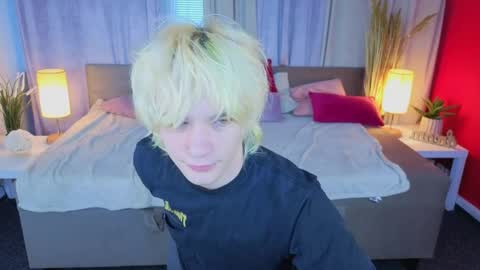 JameMiller online show from May 2, 6:29 am