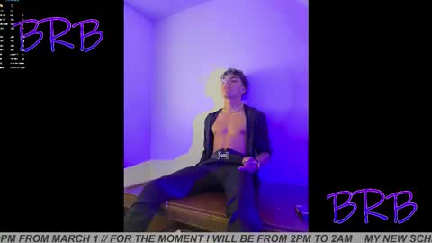 Snapshot of james1lee_ chatting on March 3, 7:42 pm LeonardoInsta LeonardoperezcoPvt open online show from March 3, 7:42 pm