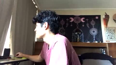 Snapshot of james203410 chatting on February 7, 10:02 pm James online show from February 7, 10:02 pm