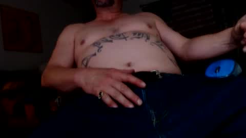 what you in too online show from January 6, 12:24 pm