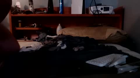 Snapshot of james30cup chatting on October 1, 10:32 am what you in too online show from October 1, 10:32 am