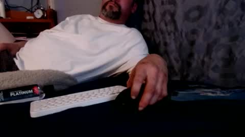 Snapshot of james30cup chatting on January 15, 5:56 am what you in too online show from January 15, 5:56 am