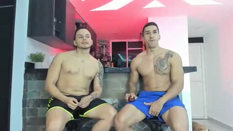 james_and_max online show from May 4, 4:41 am