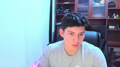 james_cr online show from February 4, 6:14 am