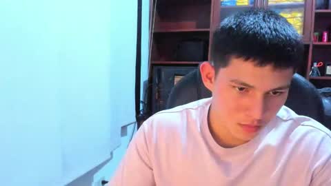 james_cr online show from February 27, 11:04 pm