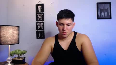 james_cr online show from November 7, 3:06 am