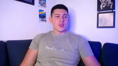 james_cr online show from December 23, 12:30 am