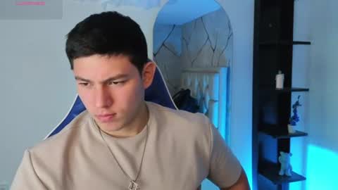 james_cr online show from June 29, 12:16 pm