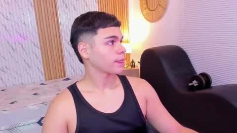 James online show from October 22, 8:30 pm