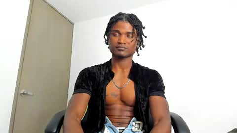 james_makony_1 online show from January 3, 12:08 pm