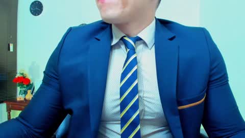 Snapshot of james_thick1 chatting on December 9, 8:44 pm James online show from December 9, 8:44 pm