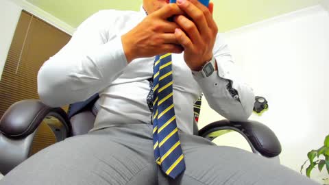 Snapshot of james_thick1 chatting on January 13, 12:02 pm James online show from January 13, 12:02 pm