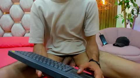 James Walsh online show from January 18, 8:01 pm