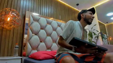 James Walsh online show from January 31, 8:29 pm