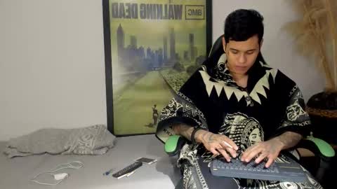 Snapshot of jamesinked_ chatting on January 9, 7:04 pm Jamesinked online show from January 9, 7:04 pm