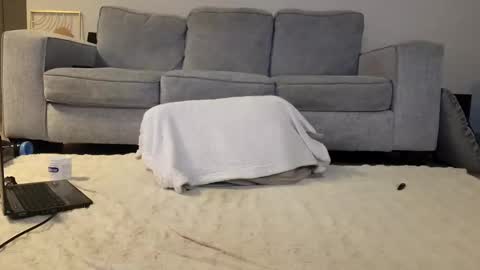 jamesjackin85 online show from December 16, 7:00 pm