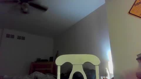 Snapshot of jamesjewels chatting on April 5, 2:53 am jamesjewels online show from April 5, 2:53 am