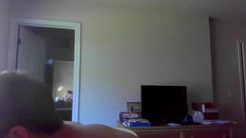 Snapshot of jamesjewels chatting on April 11, 8:24 pm jamesjewels online show from April 11, 8:24 pm