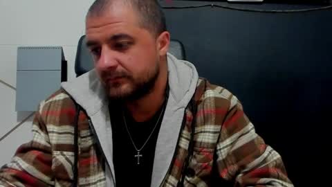 Snapshot of jamesmyersx chatting on May 6, 3:46 am JamesMyers online show from May 6, 3:46 am