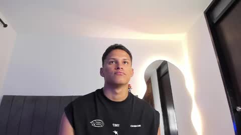 James Owenn online show from May 9, 4:28 am
